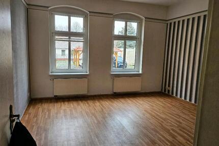 Wohnung zu vermieten - 390,00&nbsp;EUR Kaltmiete, ca.&nbsp; 41,00&nbsp;m&sup2; in Finsterwalde (PLZ: 03238)