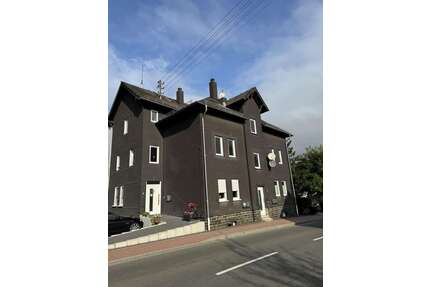 Haus zum Kaufen in Elkenroth 564.000,00 € 450 m²