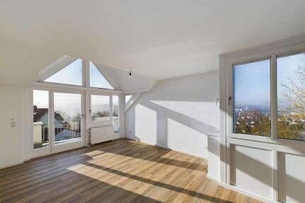 Frisch modernisierte 2-Zimmerwohnung mit Weitblick über Rotenburg a. d. F. - Rotenburg an der Fulda