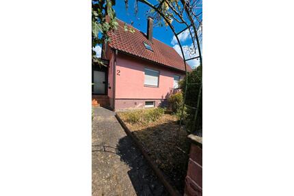 Einfamilienhaus freistehend! Provisionsfrei! - Winnenden