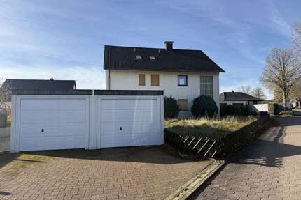 Haus zum Kaufen in Bad Pyrmont 260.000,00 € 240 m²