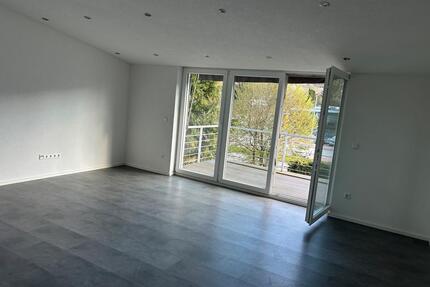 3-Zimmer DG-Wohnung mit Balkon und Küche – 70 m² - Tuttlingen
