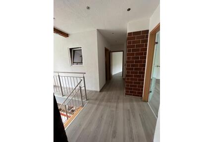 Wohnung 3-Zimmerwohnung mit Garten und Garage auf dem Land - Kaltennordheim