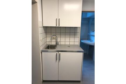 Kleine Wohnung mit Küche in Schloss Neuhaus - Paderborn