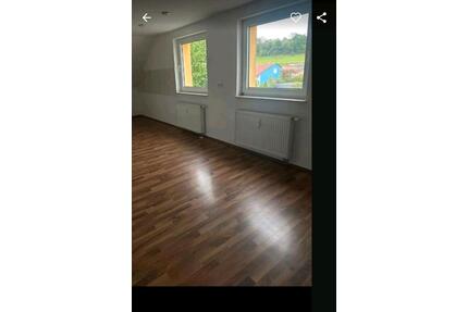 Wohnung 3 zimmer - 1.200,00&nbsp;EUR Kaltmiete, ca.&nbsp; 90,00&nbsp;m&sup2; in Bovenden (PLZ: 37120)
