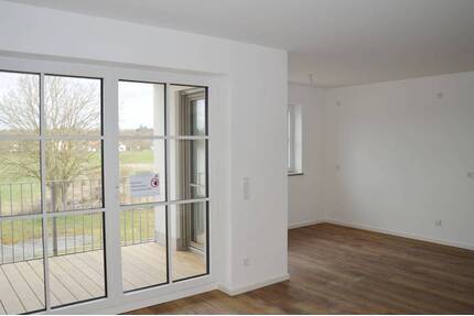 *Pentenried - Erstbezug einer top schicken 3-Zimmer-Wohnung mit Loggia und herrlichem Blick - Krailling