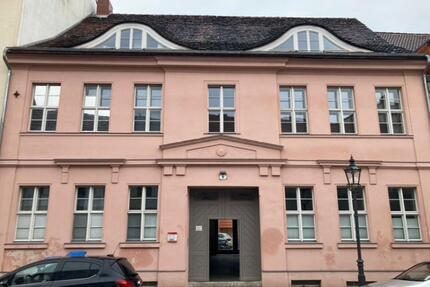 2 Raum Altbauwohnung - 515,00&nbsp;EUR Kaltmiete, ca.&nbsp; 57,54&nbsp;m&sup2; in Brandenburg an der Havel (PLZ: 14776) Bahnhofsvorstadt