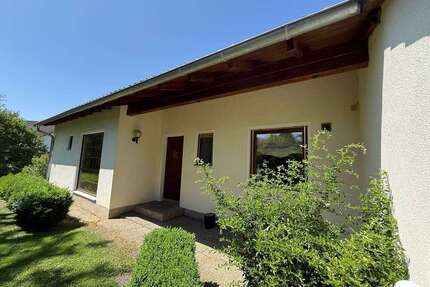 Haus zum Kaufen in Sulzbach-Rosenberg 440.000,00 € 180 m²