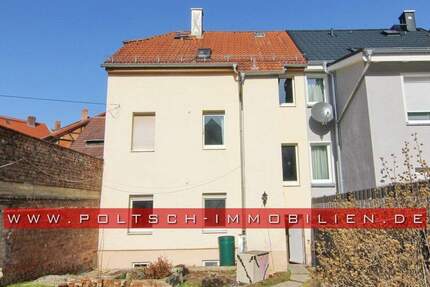 Doppelhaushälfte mit Keller und Garten in ruhiger Lage von Weida