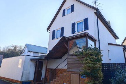 Charmantes Einfamilienhäuschen mit Garten, Terasse, Doppelgarage - Obersulm