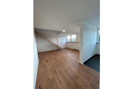 3 ZKB - Maisonette Wohnung mit 2 Bädern im Dachgeschoss - Püttlingen