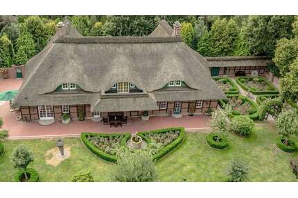 Haus zum Kaufen in Varel 2.349.000,00 € 460 m²