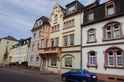 ***Großzügige Wohnung, stilvoll sanierter Altbau*** - Konz