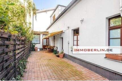 1.850.000,00&nbsp;EUR Kaufpreis, ca.&nbsp; 308,00&nbsp;m&sup2;&nbsp;Wohnfl&auml;che in Berlin (PLZ: 14163) Zehlendorf