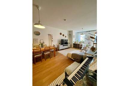 Einladende 3-Zimmer-Wohnung mit großem Balkon und offener Küche in gepflegtem Umfeld - Kehl