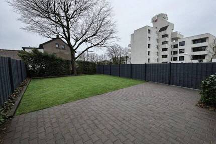 Neubaustandard mit Gartenparadies in Zündorf - Nähe Groove - Köln