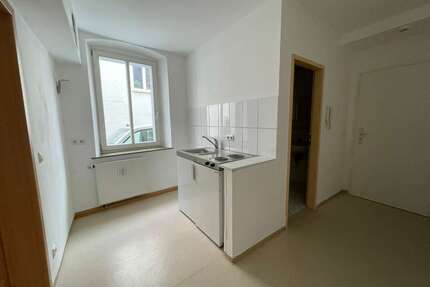 Wohnung zum Mieten in Regensburg 440,92 € 28.09 m²