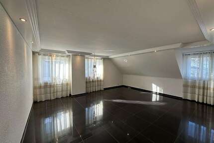 Wohnung zum Kaufen in Kaarst 269.000,00 € 95 m²