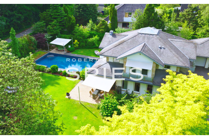 Haus zum Kaufen in Stuhr 1.275.000,00 € 303 m²