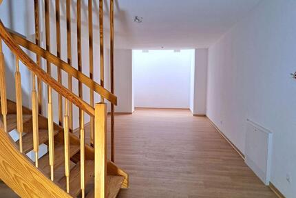 ZWEI EBENEN, VIELE MÖGLICHKEITEN Maisonette-Wohnung mit 4 Zimmern und Tageslichtbad - Leipzig Paunsdorf