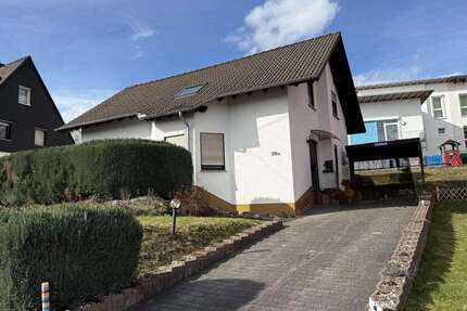 Haus zum Kaufen in Burbach 319.000,00 € 130 m²