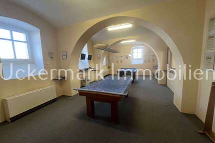 Wohnung zum Kaufen in Boitzenburger Land 120.000,00 € 110 m²