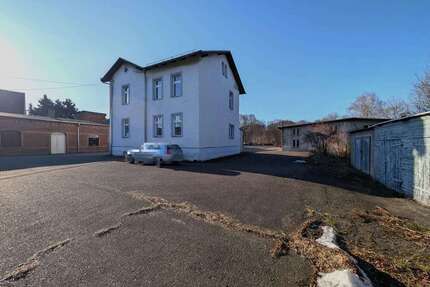 Grundstück zu verkaufen in Taura 395.000,00 € 13330 m²