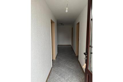 2 Zimmer,Küche und Bad - 600,00&nbsp;EUR Kaltmiete, ca.&nbsp; 80,00&nbsp;m&sup2; in Wiesmoor (PLZ: 26639)