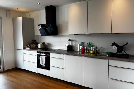 Moderne 2-Zimmer-Wohnung mit Balkon und EBK in Penzberg