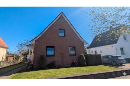 Gepflegtes, modernisiertes EFH in Celle-Blumlage. Provisionsfrei!