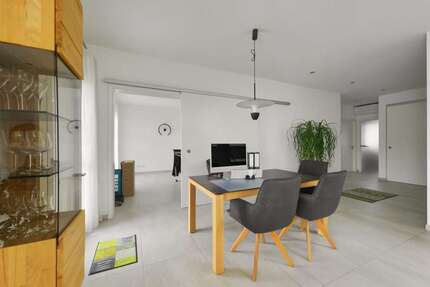 Wohnung zum Mieten in Bad Krozingen 1.880,00 € 124.64 m²