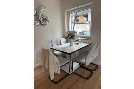 Luxus 3-Zimmer-Wohnung in einer Doppelhaushälfte mit 2 Wohnungen - Neustadt an der Weinstraße Diedesfeld