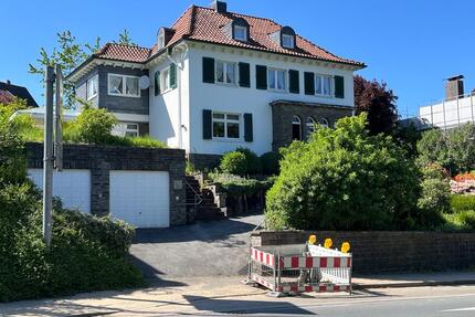 Charmante 30er-Jahre Villa auf großem Grundstück in Hückeswagen