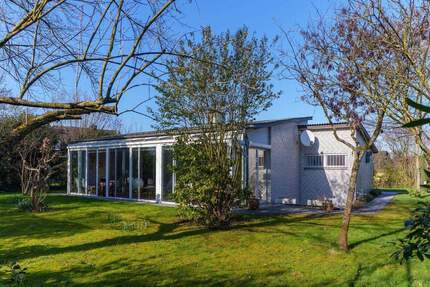 Exklusiver Bungalow mit Wintergarten & großzügigem Garten - Neuss Uedesheim