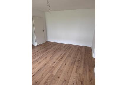 Blomberg 4ZKBB Wohnung Balkon 81qm 1.0G ab 05.05. zu vermieten