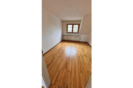 3,5 Zimmer Wohnung mitten in Saarlouis - Schwalbach