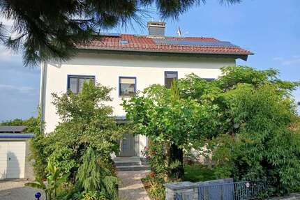 Haus zum Kaufen in Nidderau-Windecken 849.000,00 € 271 m²