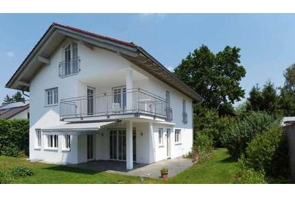 Haus zum Mieten in Eichenau 3.190,00 € 180 m²