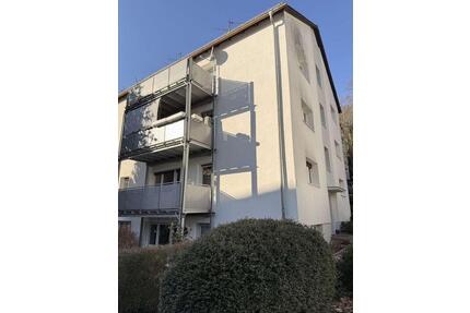 Charmante Singlewohnung mit Taunusblick -- Balkon, EBK, sofort frei - Königstein im Taunus