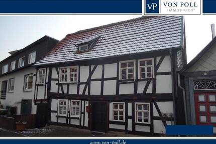 Charmantes Einfamilienhaus in Top-Lage mit vielseitig nutzbarem Laden - Schenklengsfeld