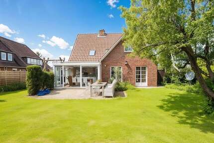 Haus zum Kaufen in WesterlandSylt 1.790.000,00 € 241 m² - Westerland/Sylt