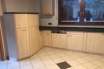 5 Zimmer Küche Bad - 900,00&nbsp;EUR Kaltmiete, ca.&nbsp; 140,00&nbsp;m&sup2; in Neuhütten (PLZ: 97843)
