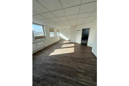 Attraktive Bürofläche mit ca. 120 m² im 1. OG - Göttingen Elliehausen / Esebeck