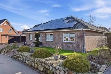 Komfortabler Bungalow mit nachhaltiger Energietechnik in familienfreundlicher Wohnlage - Süsel Middelburg