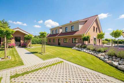 Haus zum Kaufen in Bad Zwischenahn 1.450.000,00 € 287 m²