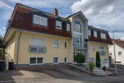 gehobene 3 ZKB, Gäste-WC, Balkon, Stellplatz in Diez- HAMBACH - Nentershausen