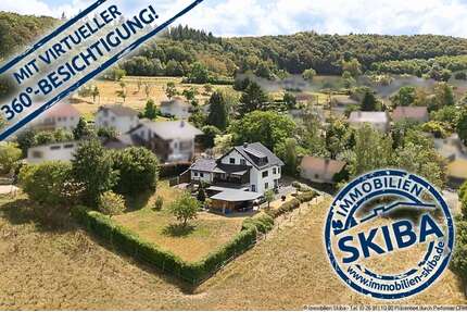 Haus zum Kaufen in Honerath 420.000,00 € 210 m²
