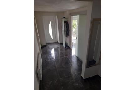 Einfamilienhaus in Weikersheim - 285.000,00&nbsp;EUR Kaufpreis, ca.&nbsp; 80,00&nbsp;m&sup2; in Künzelsau (PLZ: 74653)