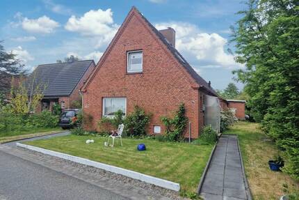 Einfamilienhaus in ländlicher Lage mit großem Grundstück - vermietet - Schülp