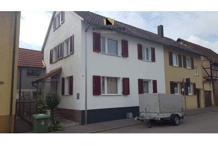 Leerstehend und bereit für Ihren Einzug: Helle Doppelhaushälfte mit Wohlfühlcharakter - Markgröningen